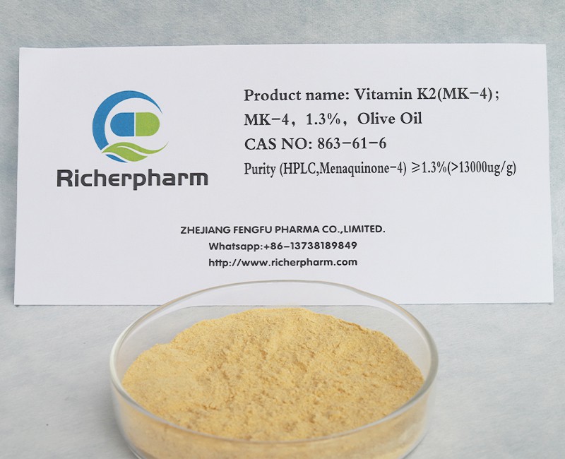 Vitamina K2 (MK-4); MK-4, 1,3 %, aceite de oliva CAS 863-61-6